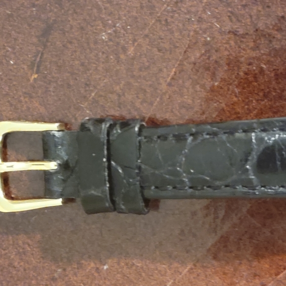 Jemis Quartz Dress Watch With Genuine Diamond - Picture 8 of 8